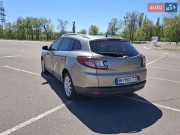 Авто Renault Megane 2010 № 7641575
