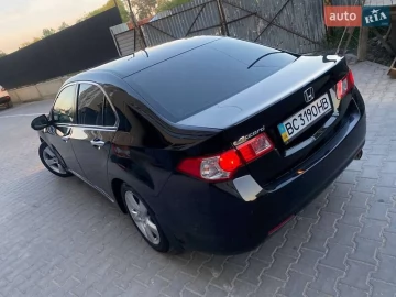Авто Honda Accord 2009 № 7641652