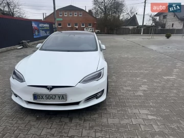 Авто Tesla Model S 2018 № 7641767