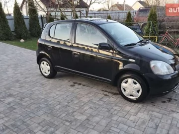 Авто Toyota Yaris 2001 № 7641831