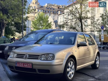 Авто Volkswagen Golf 2003 № 7641859