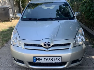 Авто Toyota Corolla Verso 2005 № 7641929