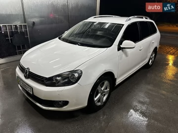 Авто Volkswagen Golf 2011 № 7641967