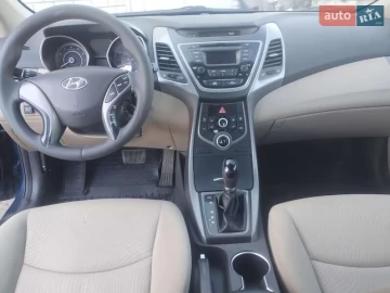 Авто Hyundai Elantra 2015 № 7642006