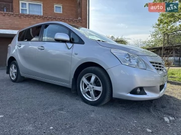 Авто Toyota Verso 2012 № 7642053