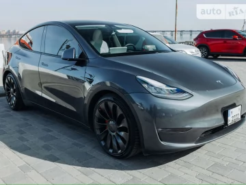 Авто Tesla Model Y 2020 № 7642137