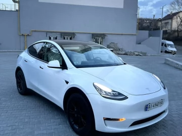 Авто Tesla Model Y 2022 № 7642141