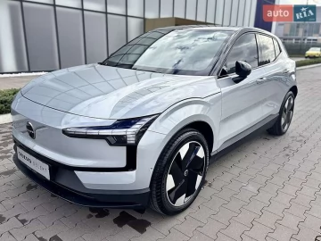 Авто Volvo Ex30 2024 № 7642147