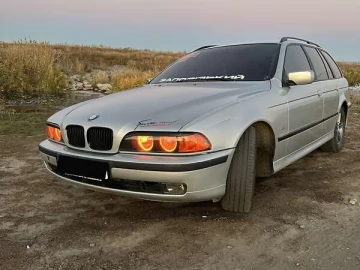 Авто BMW 5 Series 2000 № 7642195