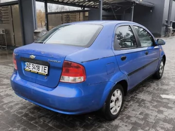 Авто Chevrolet Aveo 2005 № 7642198