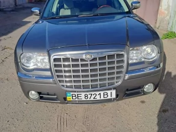 Авто Chrysler 300C 2007 № 7642234
