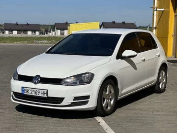 Авто Volkswagen Golf 2014 № 7642253