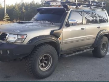 Авто Nissan Patrol 2000 № 7642295