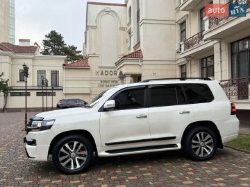 Авто Toyota Land Cruiser 2016 № 7642346