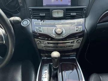Авто Infiniti M25 2012 № 7642413
