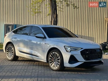 Авто Audi E-Tron 2022 № 7642438