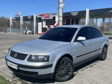 Авто Volkswagen Passat 2000 № 7642443