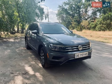 Авто Volkswagen Tiguan 2019 № 7642459