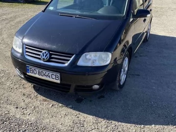 Авто Volkswagen Touran 2004 № 7642613