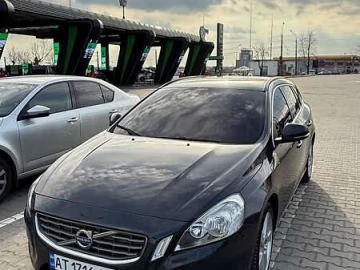 Авто Volvo V60 2011 № 7642665
