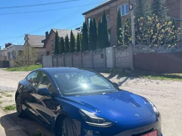 Авто Tesla Model 3 2023 № 7642706