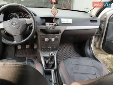 Авто Opel Astra 2006 № 7642786