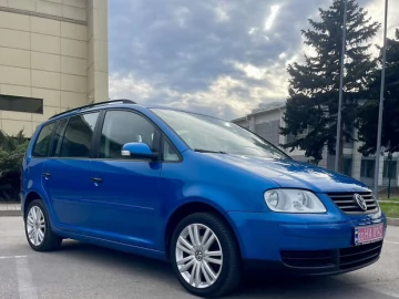 Авто Volkswagen Touran 2006 № 7642801