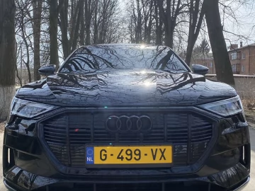 Авто Audi E-Tron 2020 № 7642907