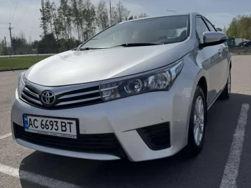 Авто Toyota Corolla 2015 № 7643011