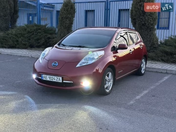 Авто Nissan Leaf 2013 № 7643040