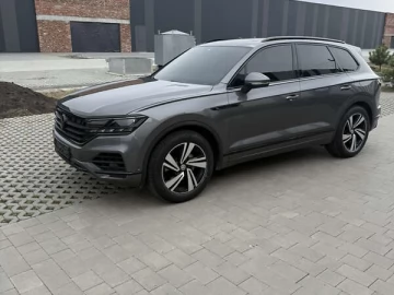 Авто Volkswagen Touareg 2019 № 7643126