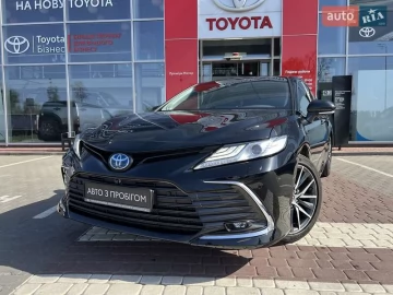 Авто Toyota Camry 2023 № 7643425