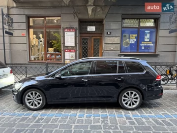 Авто Volkswagen Golf 2017 № 7643607