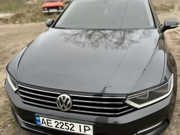 Авто Volkswagen Passat 2017 № 7644002