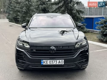 Авто Volkswagen Touareg 2023 № 7644083