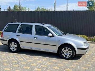 Авто Volkswagen Golf 2004 № 7644147