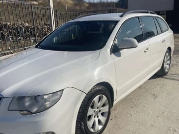 Авто Skoda Superb 2010 № 7644220