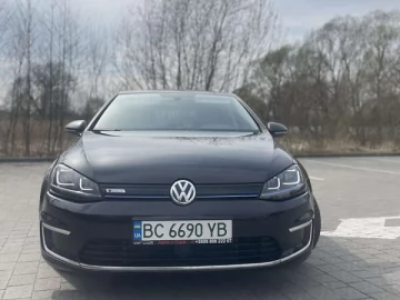 Авто Volkswagen E-Golf 2014 № 7644241