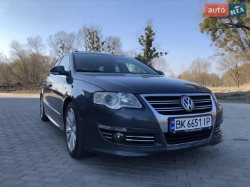 Авто Volkswagen Passat 2010 № 7644248