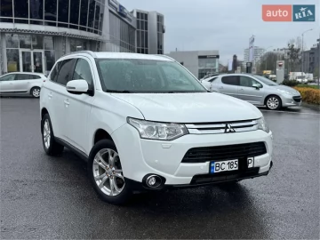 Авто Mitsubishi Outlander 2014 № 7644294