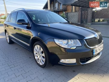 Авто Skoda Superb 2010 № 7644297