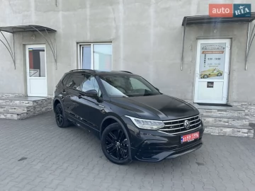 Авто Volkswagen Tiguan 2022 № 7644398