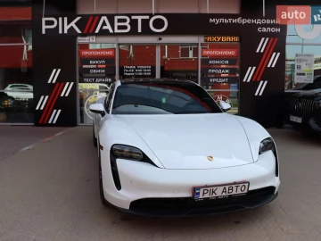 Авто Porsche Taycan 2021 № 7644459
