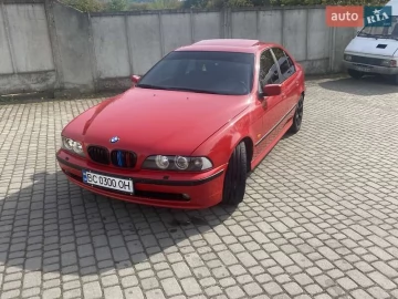 Авто BMW 5 Series 2002 № 7644514