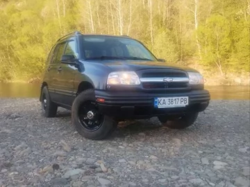 Авто Chevrolet Tracker 2001 № 7644528