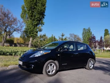 Авто Nissan Leaf 2011 № 7644547