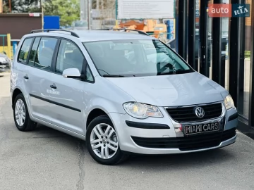 Авто Volkswagen Touran 2007 № 7644658