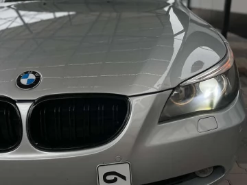 Авто BMW 5 Series 2003 № 7644661