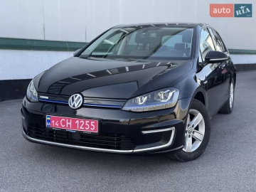 Авто Volkswagen E-Golf 2016 № 7644690