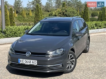 Авто Volkswagen Golf 2017 № 7644790